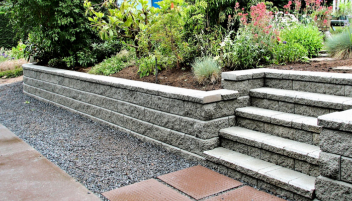 The Advantages of Adding a Retaining Wall to Your Landscape
