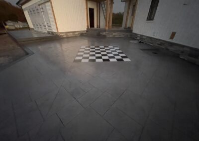 Custom Home Construction and Hardscaping